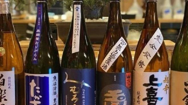 全国から日本酒を取り揃えています。